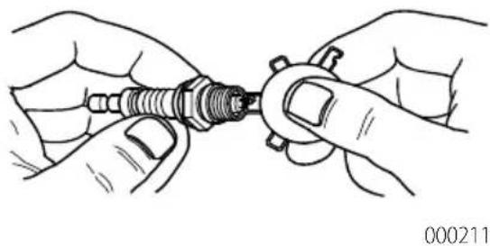 Craftsman CMXGIAC3000 - Mantenimiento de la bujía - 1