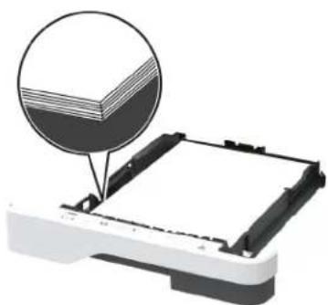 LEXMARK MX431 - Chargement correct du papier Chargement incorrect du papier - 1