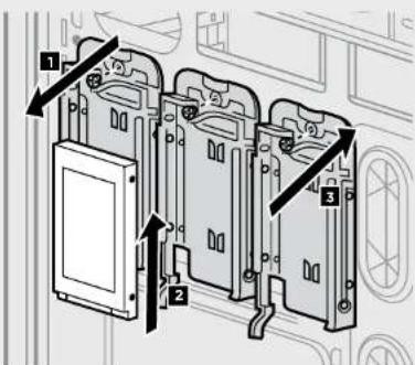 CORSAIR Carbide Clear 600C - Installing SSDs - 1