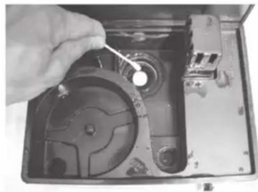 Klarstein Monaco - How to clean the transducer - 1