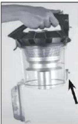 OneConcept Clean Master - Emptying the dust bin - 2