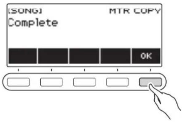 CASIO LKS450 - Quand « Complete » apparaît sur l'affichage, appuyez sur OK. - 1