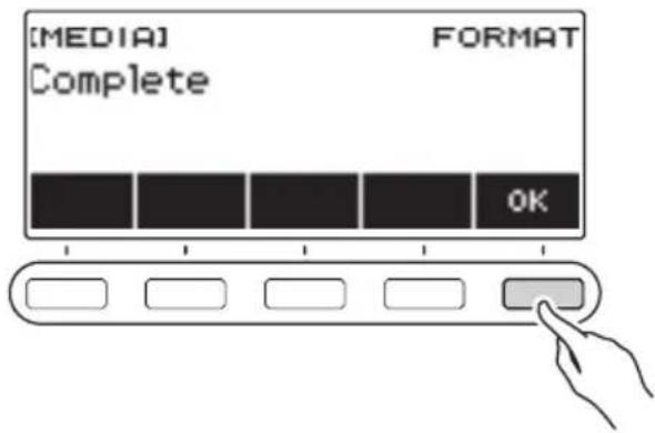 CASIO LKS450 - Quand « Complete » apparaît sur l'affichage, appuyez sur OK. - 1