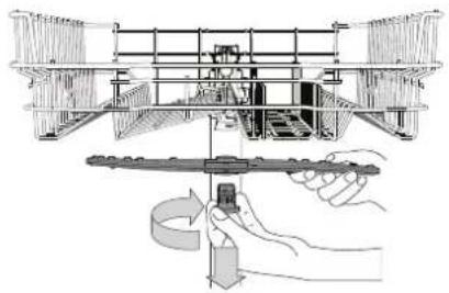 WHIRLPOOL WFO 3T142 X - CLEANING THE SPRAY ARMS - 1