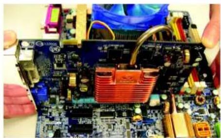 GIGABYTE GA965PDS4 - 1-5 拡張カードのインストール - 1