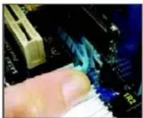 GIGABYTE GAP31S3G - 1-5 安装介面卡 - 4