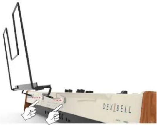 Dexibell Combo J7 - Installation du porte-partition - 1