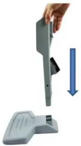 Emerio UVC111160 - RICARICA DELLA BATTERIA - 1