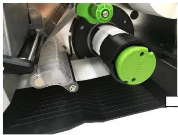 TSC MH240 - ヒール才フモーニ(MH240Pシリーズの场合は才フ広)てのメデイアの取り付け - 4