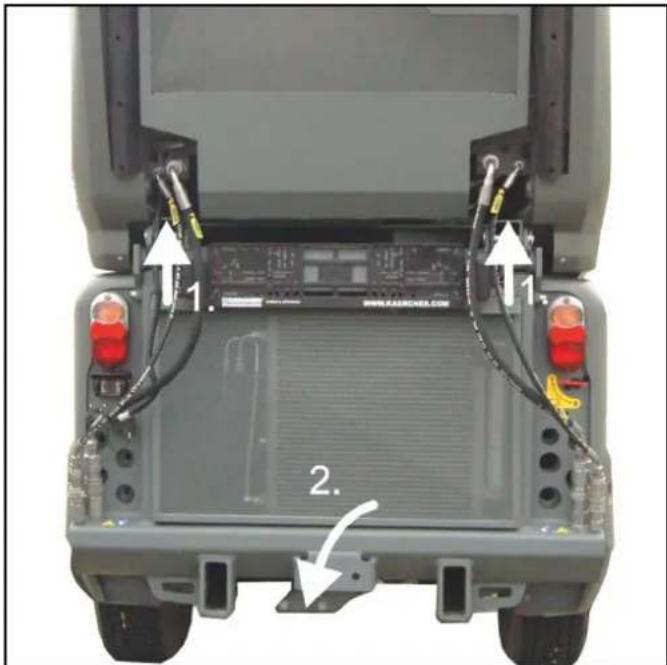 Kärcher MC 130 Adv - Colocación/retirada de la rejilla de protección del radiador - 1