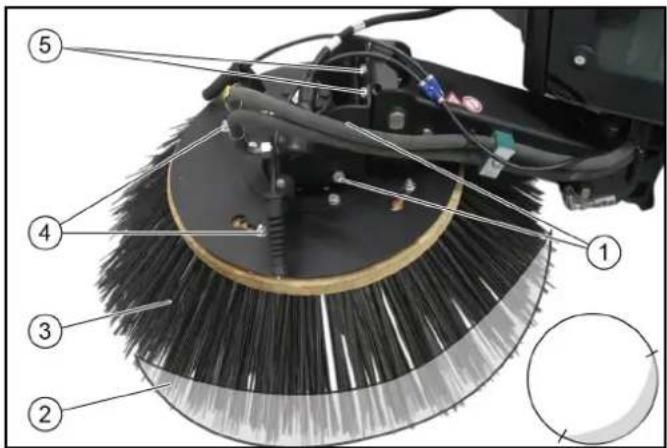 Kärcher MC 130 Adv - Replacing the side brush - 1