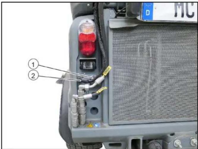Kärcher MC 130 Adv - Electrical connections for rear attachment - 1