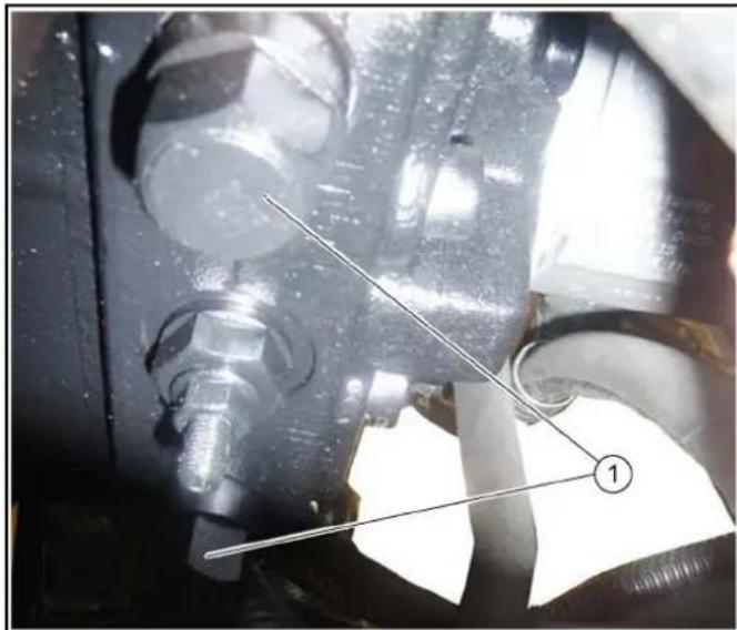 Kärcher MC 130 Adv - Desmontar o sistema de varredura - 1