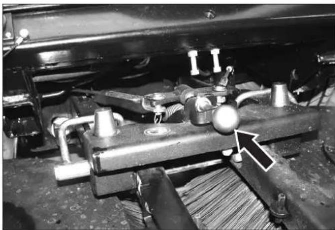 Kärcher MC 50 Advanced Comfort - Rimuovere la macchina spazzatrice (per spazzatrici) - 2