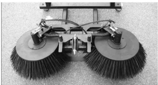 Kärcher MC 50 Advanced Comfort - Retirar o mecanismo de varredura - 5