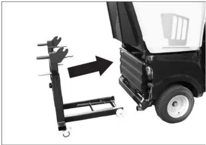 Kärcher MC 50 Advanced Comfort - Colocar o carro de apoio no recipiente do lixo varrido - 1
