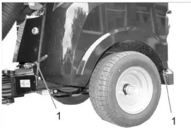 Kärcher MC 50 Advanced Comfort - Αφαίρεση πλευρικής επένδυσης κινητήρα - 1