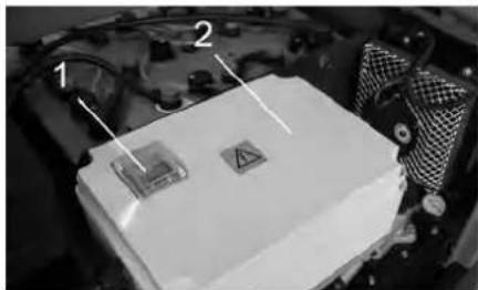 Kärcher KM 130300 R Bp - Byta ut sakringar - 2