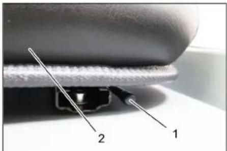 Kärcher KM 130300 R D Classic - Juhiistme reguleerimine - 1