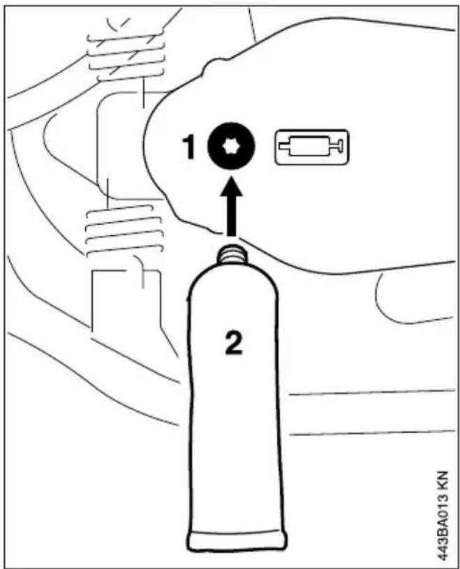 STIHL HS 82 R - Lubrificazione del riduttore - 2
