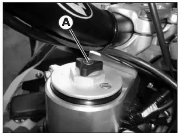Beta RR 2T 250 (2016) - RéGLAGE DE LA POSITION DU GUIDON - 1