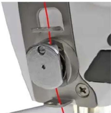 Dürkopp Adler D869 - Sur les machines avec pince-fil (en option) - 1
