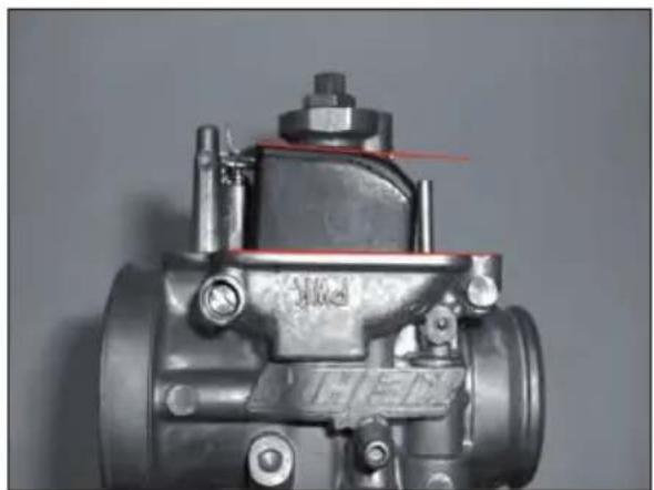 Beta Evo 2T 300 (2019) - VIDANGE DU BAC CARBURATEUR - 2
