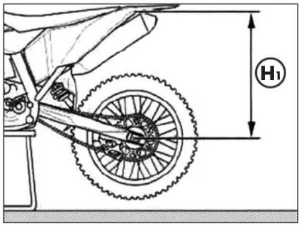 Beta RR 2T 125 (2019) - REGOLAZIONE PRECARICO MOLLA - 4