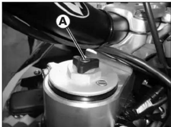 Beta RR 2T 125 (2019) - AFSTELLING VOORVORK AFSTELLING TERUGVERINGSDEMPER - 1
