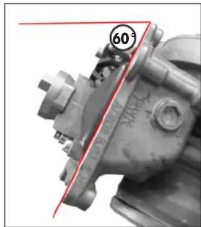 Beta RR 2T 125 (2019) - CHECKING THE FLOAT LEVEL - 1
