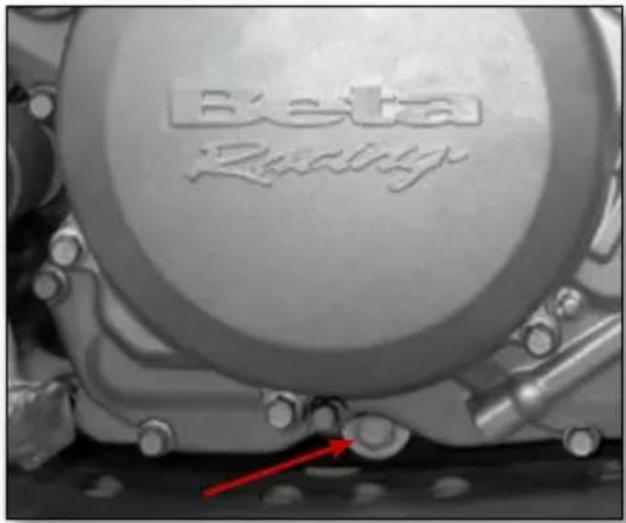 Beta Evo 4T 250 (2010) - REEMPLACEMENT DE L'HUILE MOTEUR - 4