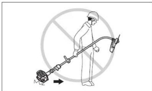 DOLMAR LT27 - Yakit doldururken - 4