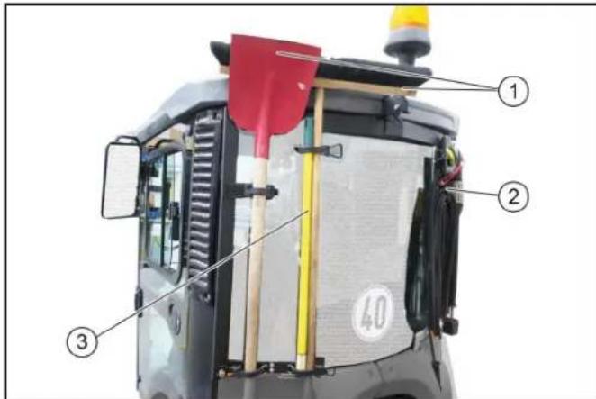 Kärcher MC 130 Plus - Anbausatz Hochdruckreiniger, Besen und Schmutzkratzer - 1
