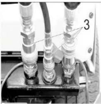 Kärcher MIC 26C Advanced Comfort - Hydraulikleitungen anschließen - 2