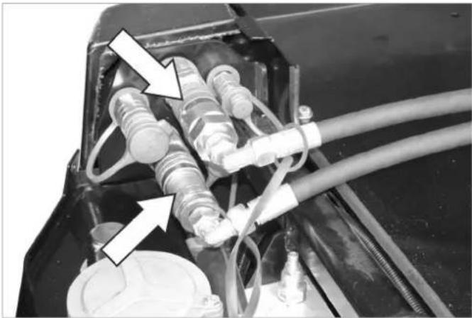 Kärcher MIC 26C Advanced Comfort - Conectar as tubagens hidrálicas - 1