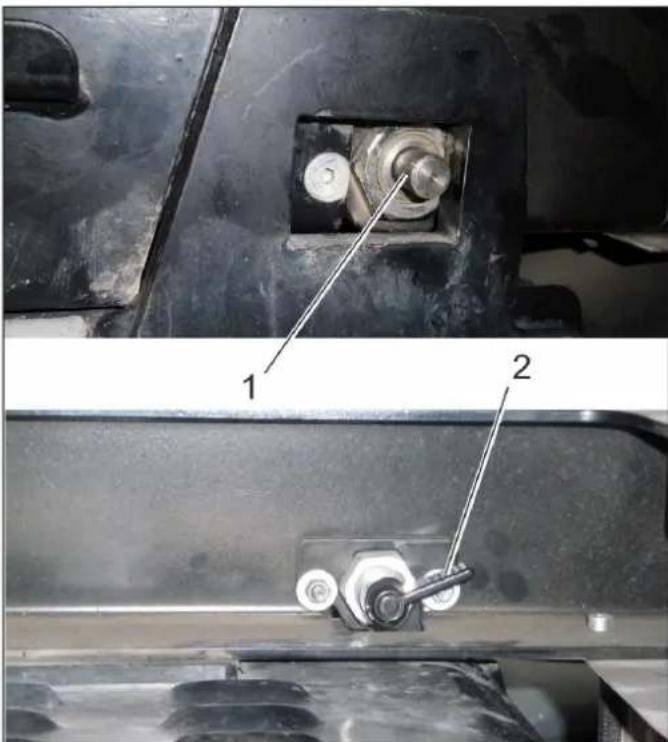 Kärcher MIC 26C Advanced Comfort - Fissaggio dello spargitore assemblato - 1