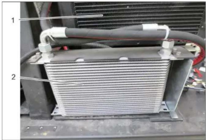 Kärcher B 300 R I LPG - Καθαρισμός ψυγείου υδραυλικού λαδιού και ψυγείου κινητήρα - 1