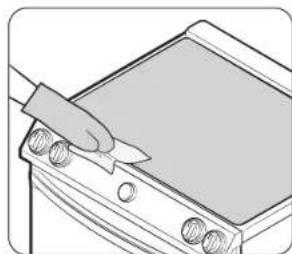 SAMSUNG NE63A8711QN - Cleaning the cooktop seal - 1