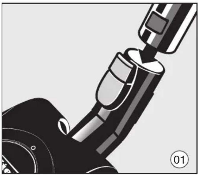 MIELE Complete C3 Calima - Removing threads and hairs (Fig. 03) - 1