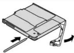 PANASONIC LFD321 - Entfernen einer Disc aus einer Cartridge des Typs 2 - 2