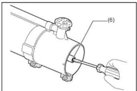 DOLMAR SP7650.4R - Remplacement de la buse de pulverisation par une buse de pulverisation à faible débit (accessoire en option) - 3