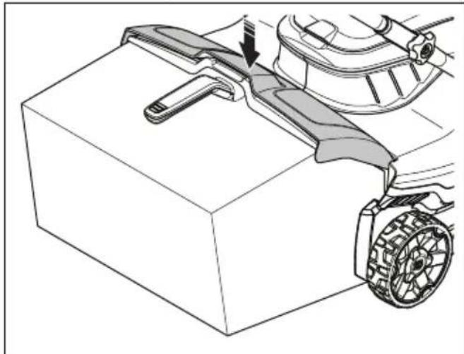 HUSQVARNA S138i - Çim toplama sepetinin takilması - 4