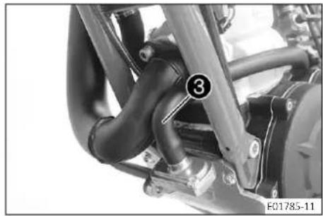 GAS GAS TXT Racing 250 (2022) - TRAVAUX D'ENTRETIEN SUR LA PARTIE-CYCLE - 1