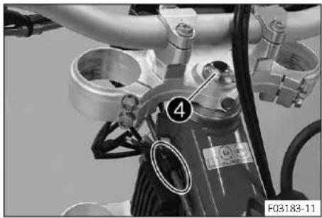 GAS GAS EC 350F (2022) - TRAVAUX D'ENTRETIEN SUR LA PARTIE-CYCLE 12 - 1