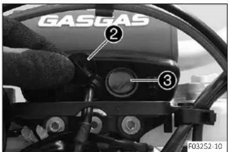 GAS GAS EC 350F (2022) - Travail principal - 1