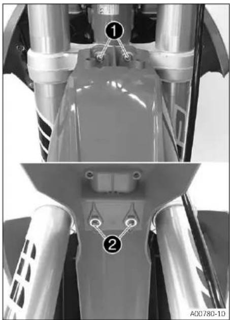 GAS GAS MC 450F (2021) - Poser le garde-boue avant - 1