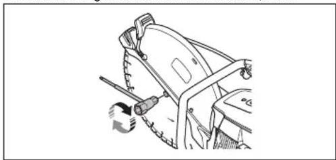 HUSQVARNA K 7000 - Het zaagblad monteren - 6