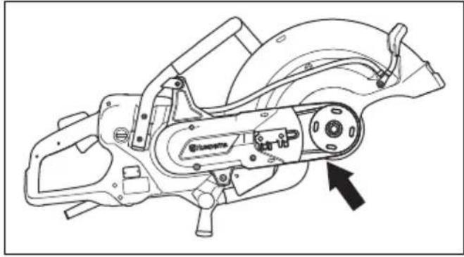 HUSQVARNA K 7000 - Remplacer la courroie d'entraînement - 4