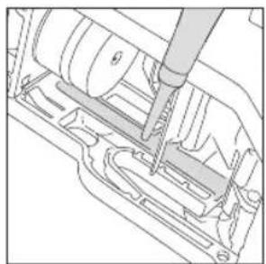GAGGIA Magenta Milk RI8701 - Lubricating the brew group - 3