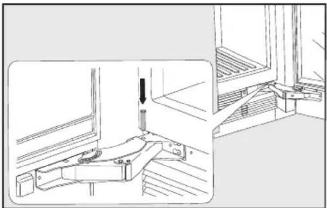 MIELE KF 2982 SF - Régler l'angle d'ouverture de la porte (accessoire en option) - 2